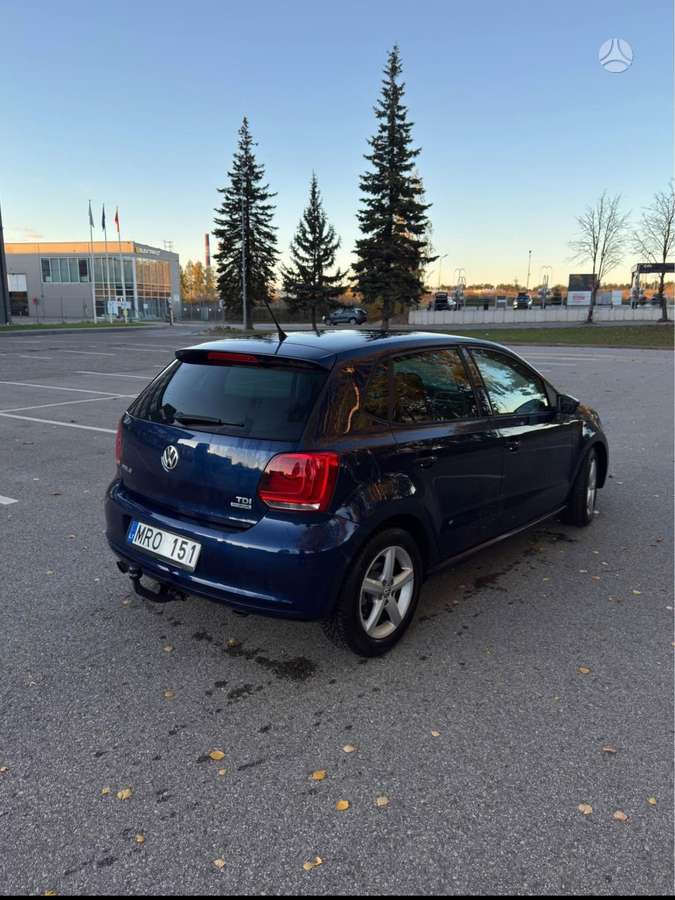 Volkswagen Polo - 2