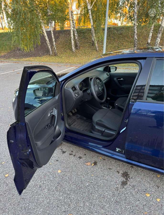 Volkswagen Polo - 4