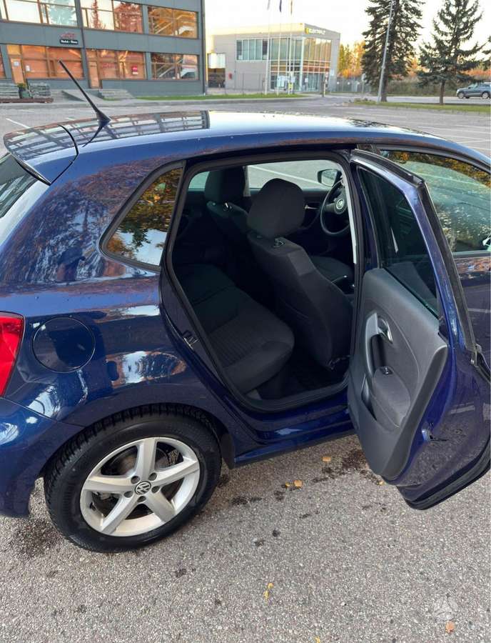 Volkswagen Polo - 7