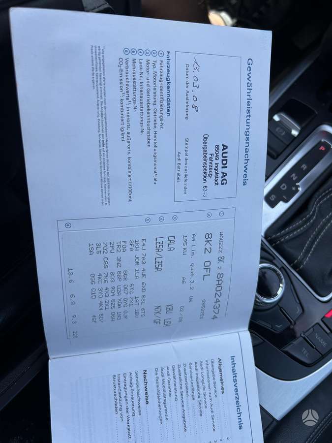 Audi A4, 3.2 l., Седан