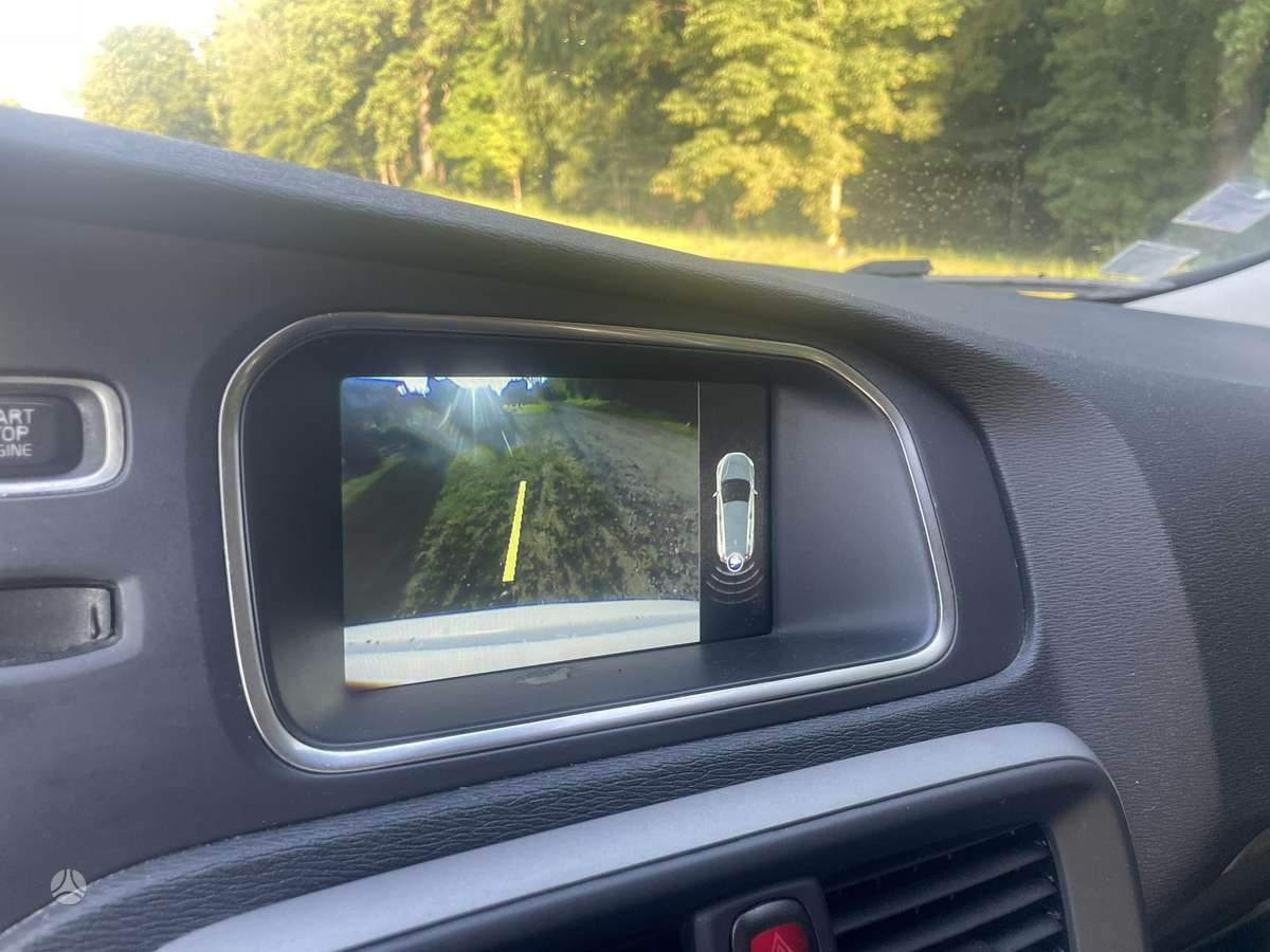Volvo V40, 2.0 l., Хэтчбек