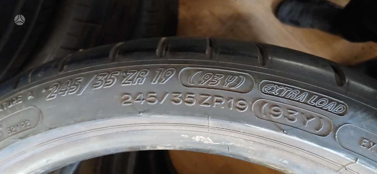 Michelin, vasaras 245/35 R19