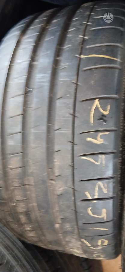 Michelin, vasaras 245/35 R19