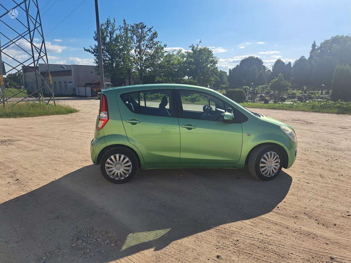 Suzuki Splash, 1.0 l., Хэтчбек