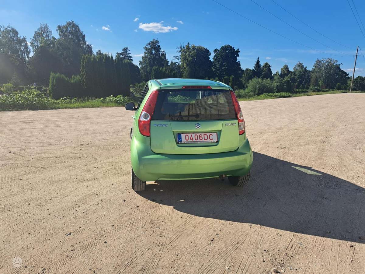 Suzuki Splash, 1.0 l., hatchback