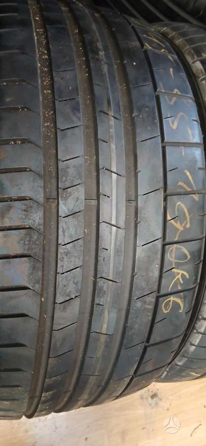Pirelli, summer 245/35 R19