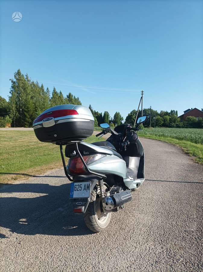 Sym -kita- 250cc, scooters / mopeds