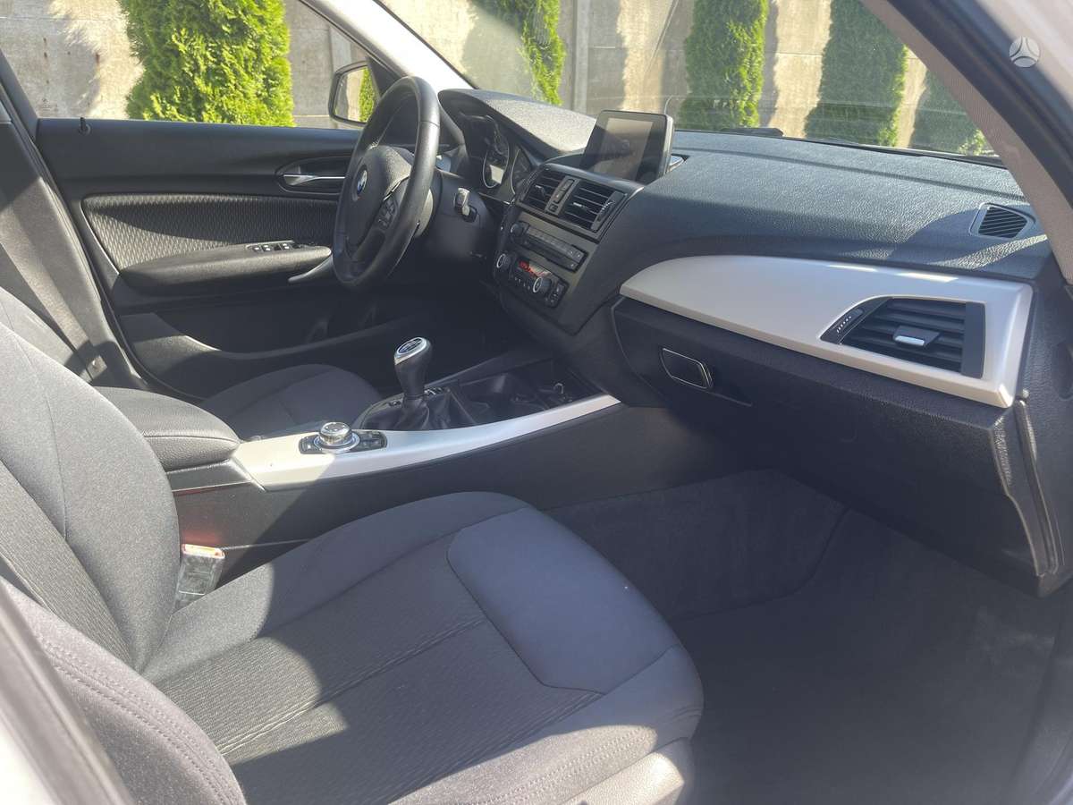 BMW 116, 2.0 l., Хэтчбек