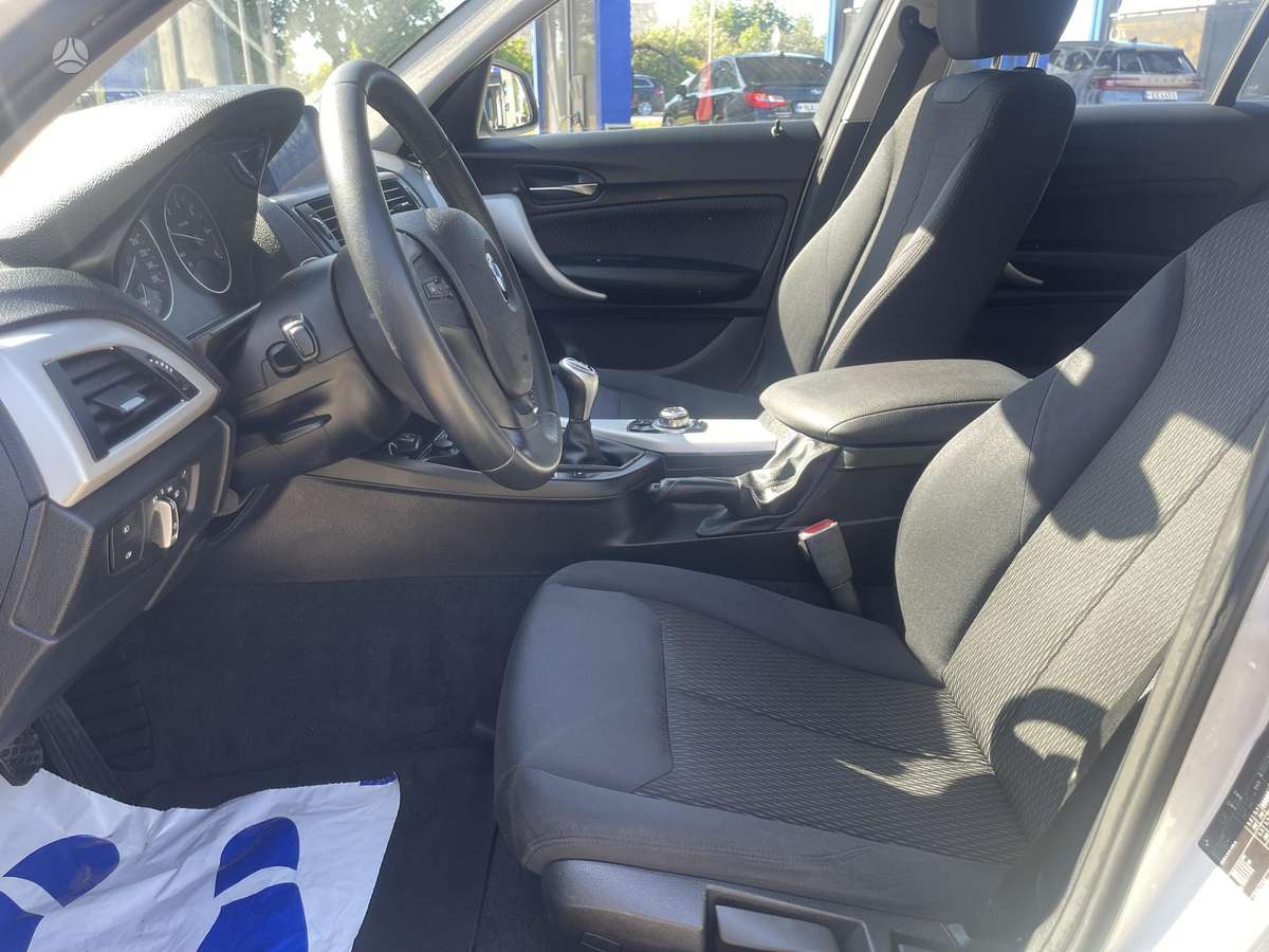 BMW 116, 2.0 l., Хэтчбек