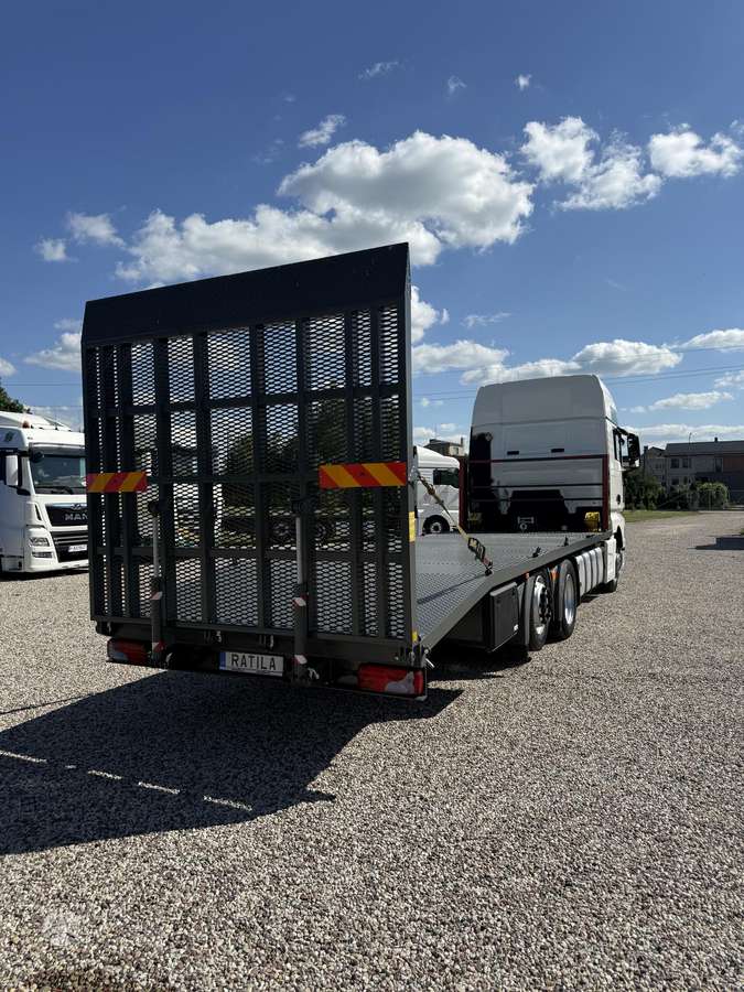 MAN TGX 26.400 steering axle, auto transporters