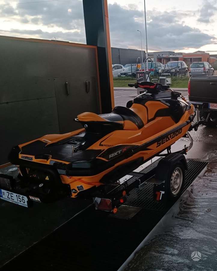 Sea-Doo Rxt-x, водные мотоциклы