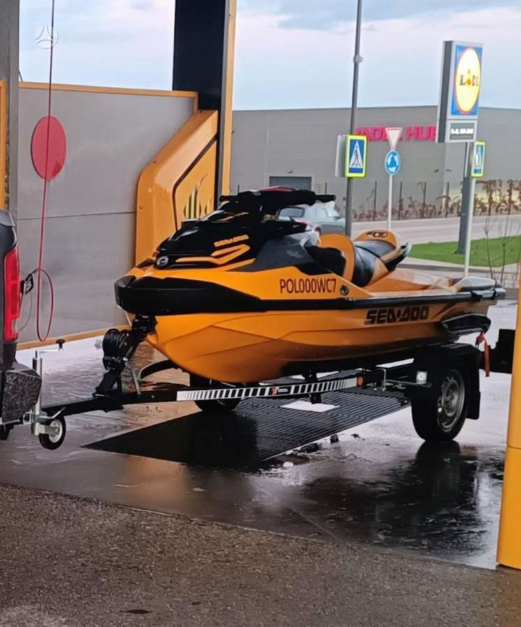 Sea-Doo Rxt-x, водные мотоциклы