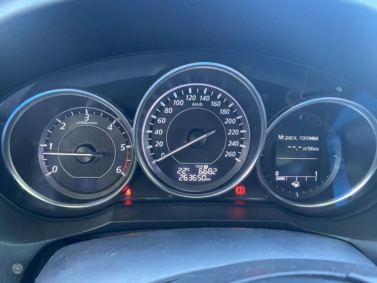 Mazda 6, 2.2 l., universalas