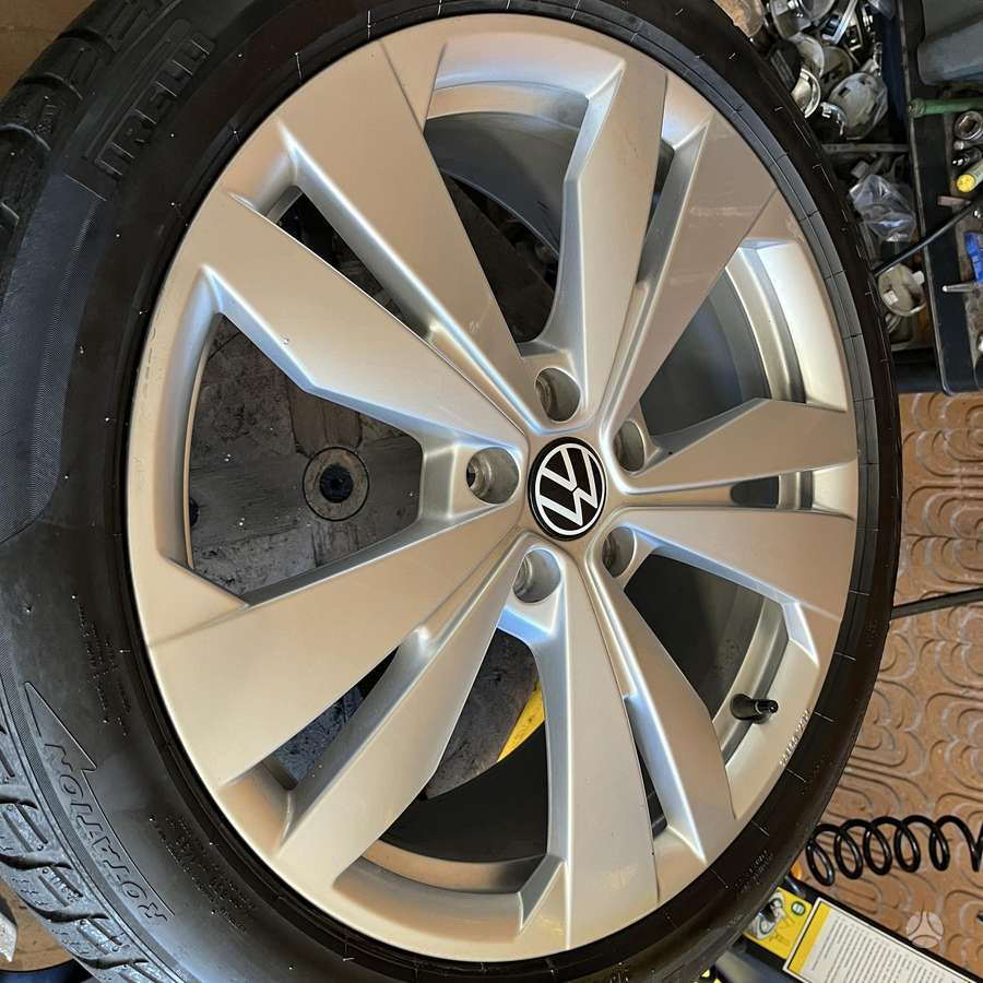 Volkswagen, light alloy, R19