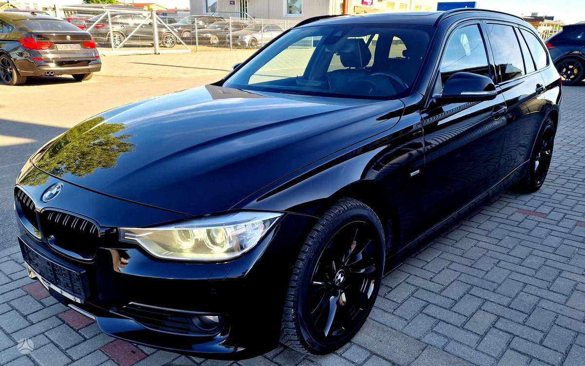 BMW 330, 3.0 l., wagon