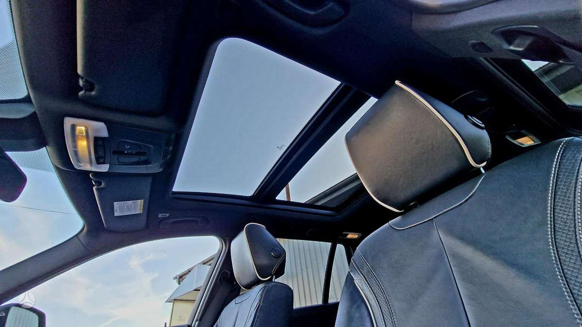 BMW 330, 3.0 l., wagon