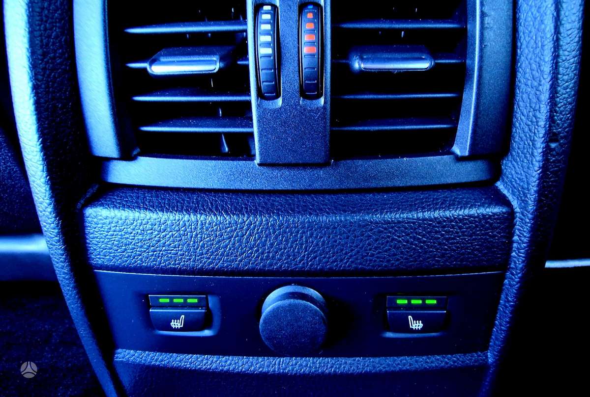 BMW 330, 3.0 l., Универсал