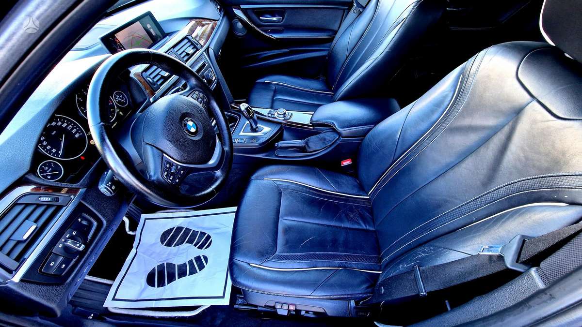 BMW 330, 3.0 l., wagon