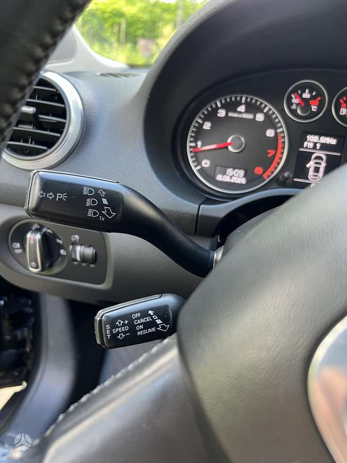 Audi A3, 1.4 l., Хэтчбек