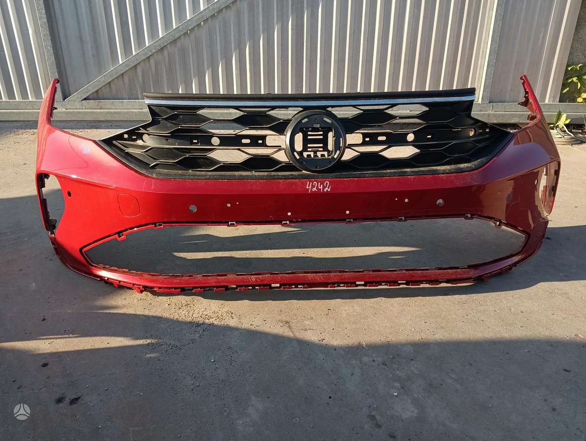 Volkswagen Taigo бамперы (буфера)