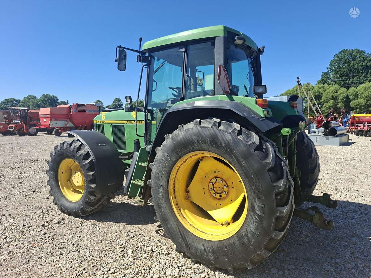 John Deere 6900, traktori