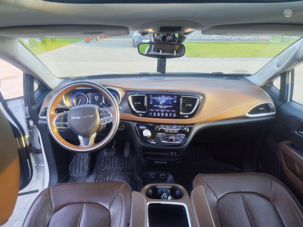 Chrysler Pacifica, 3.6 l., Минивэн