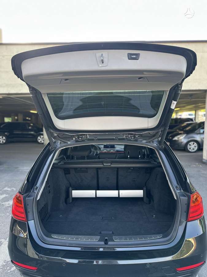 BMW 318, 2.0 l., universalas