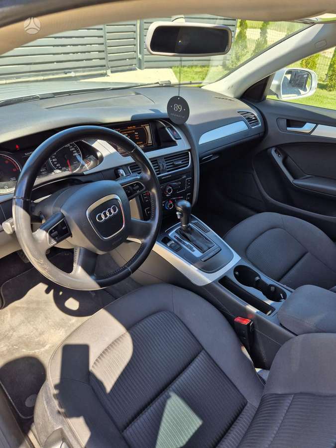 Audi A4, 2.0 l., universalas