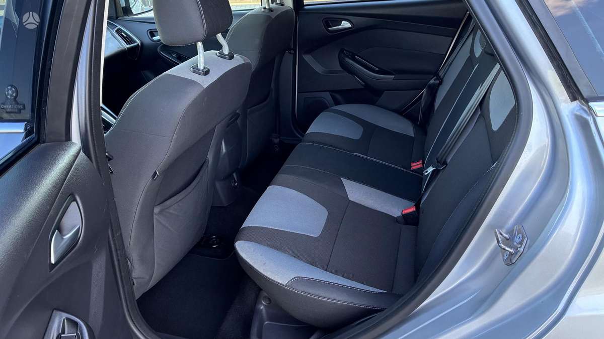 Ford Focus, 1.6 l., Универсал