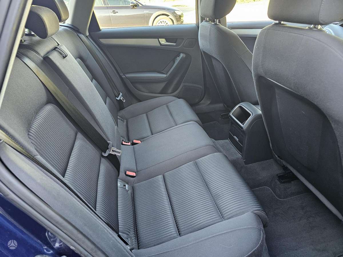 Audi A4, 2.0 l., Универсал