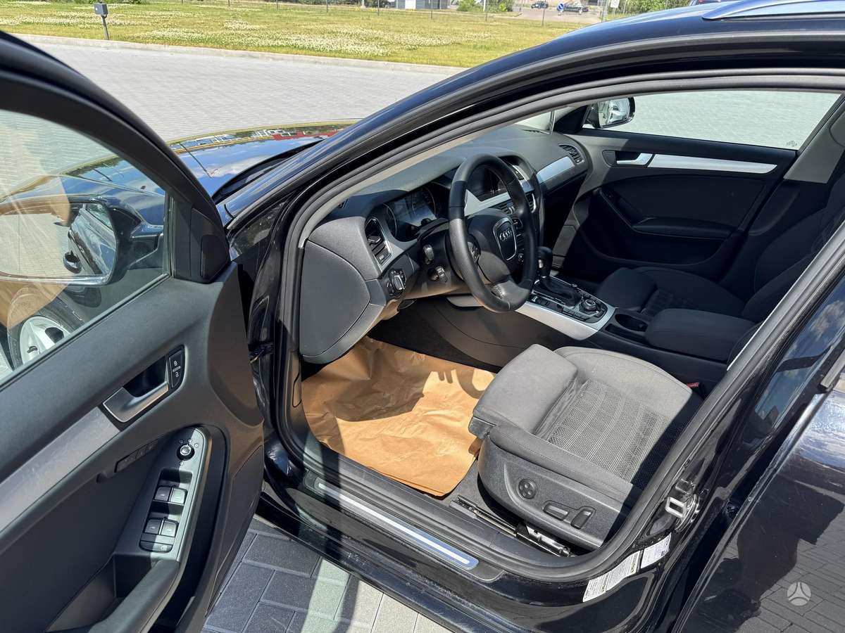 Audi A4, 2.0 l., Универсал