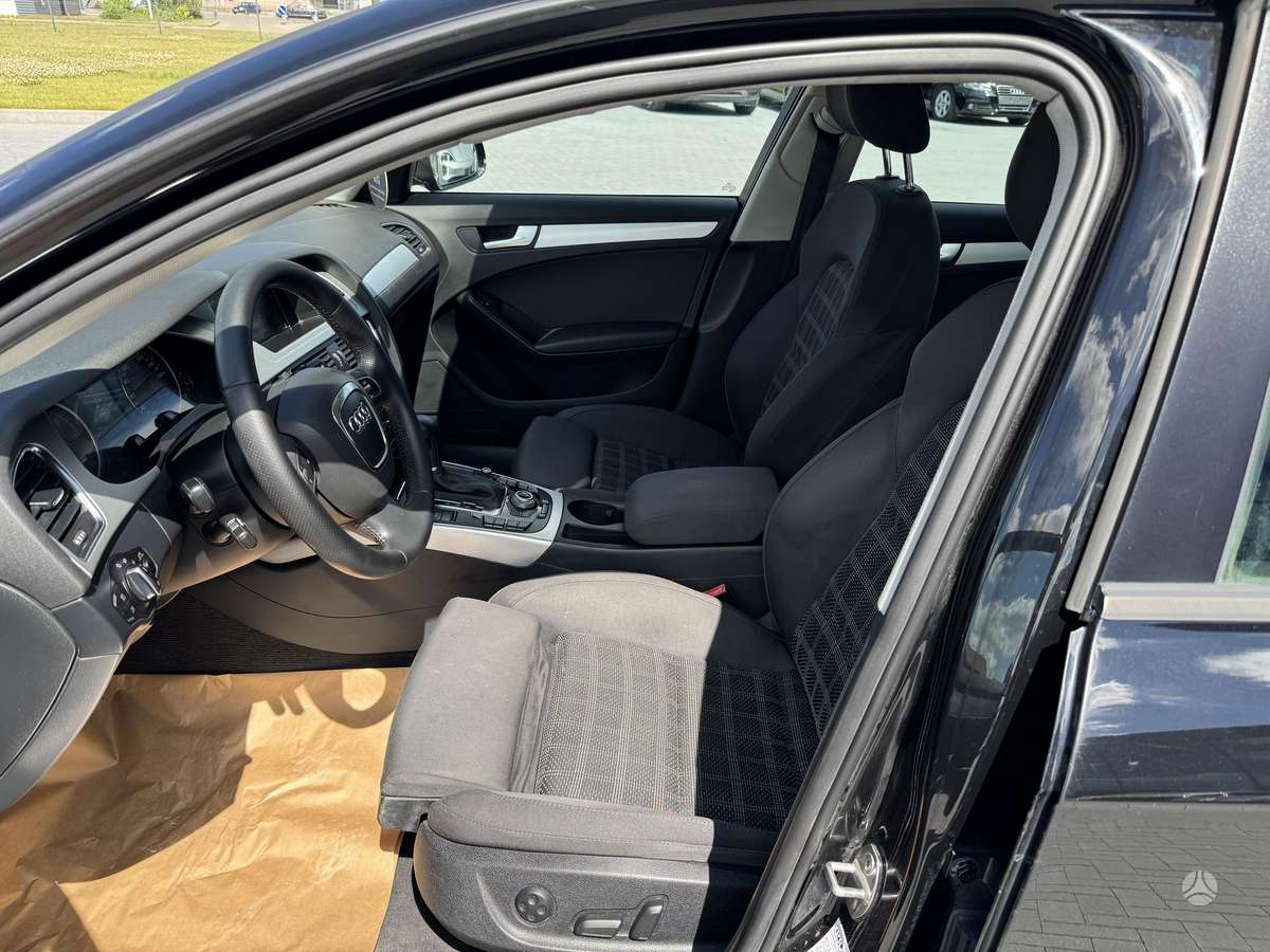 Audi A4, 2.0 l., Универсал
