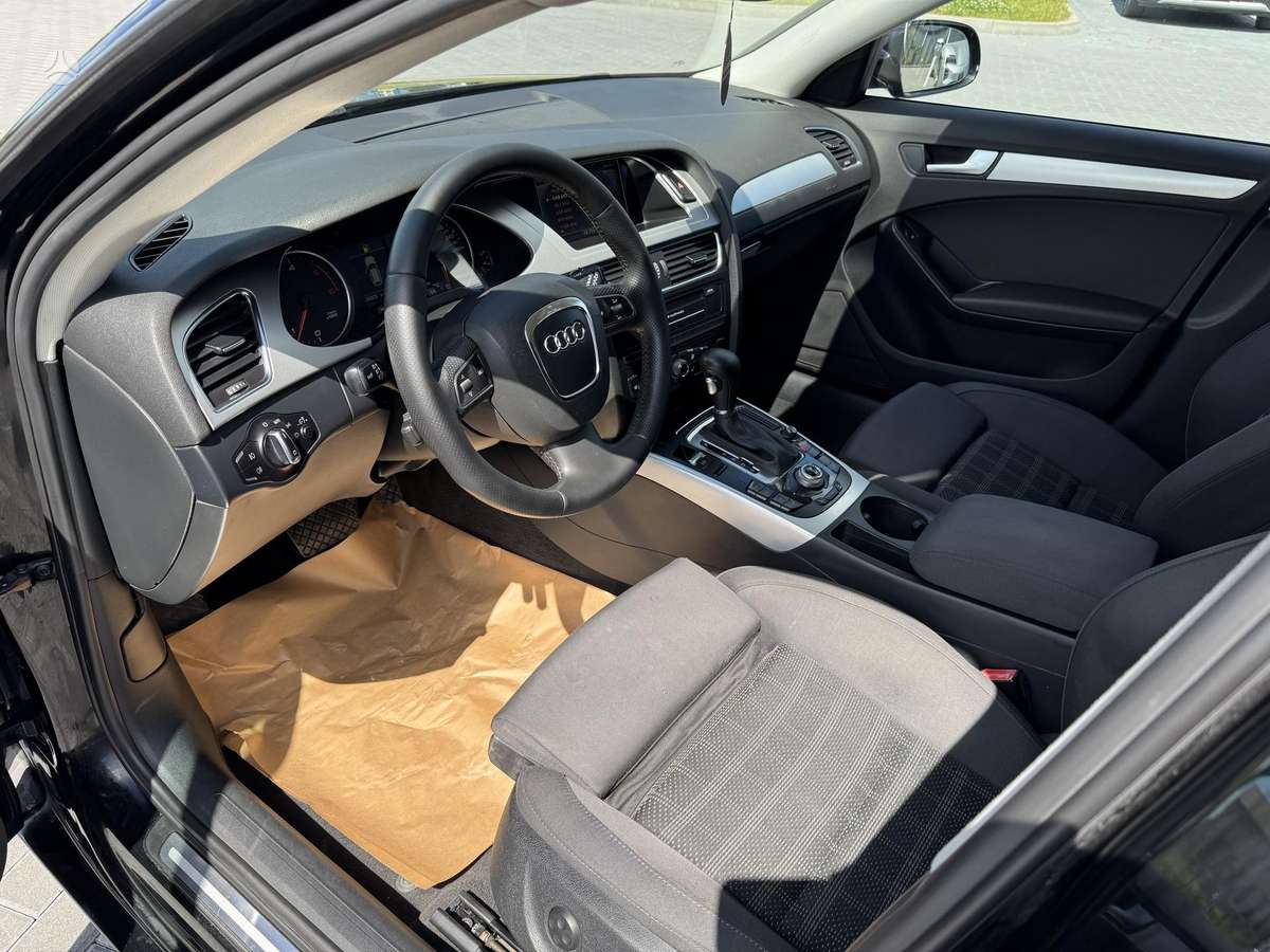Audi A4, 2.0 l., Универсал