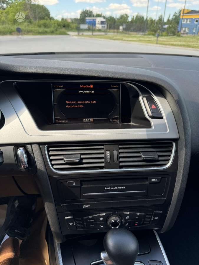 Audi A4, 2.0 l., Универсал