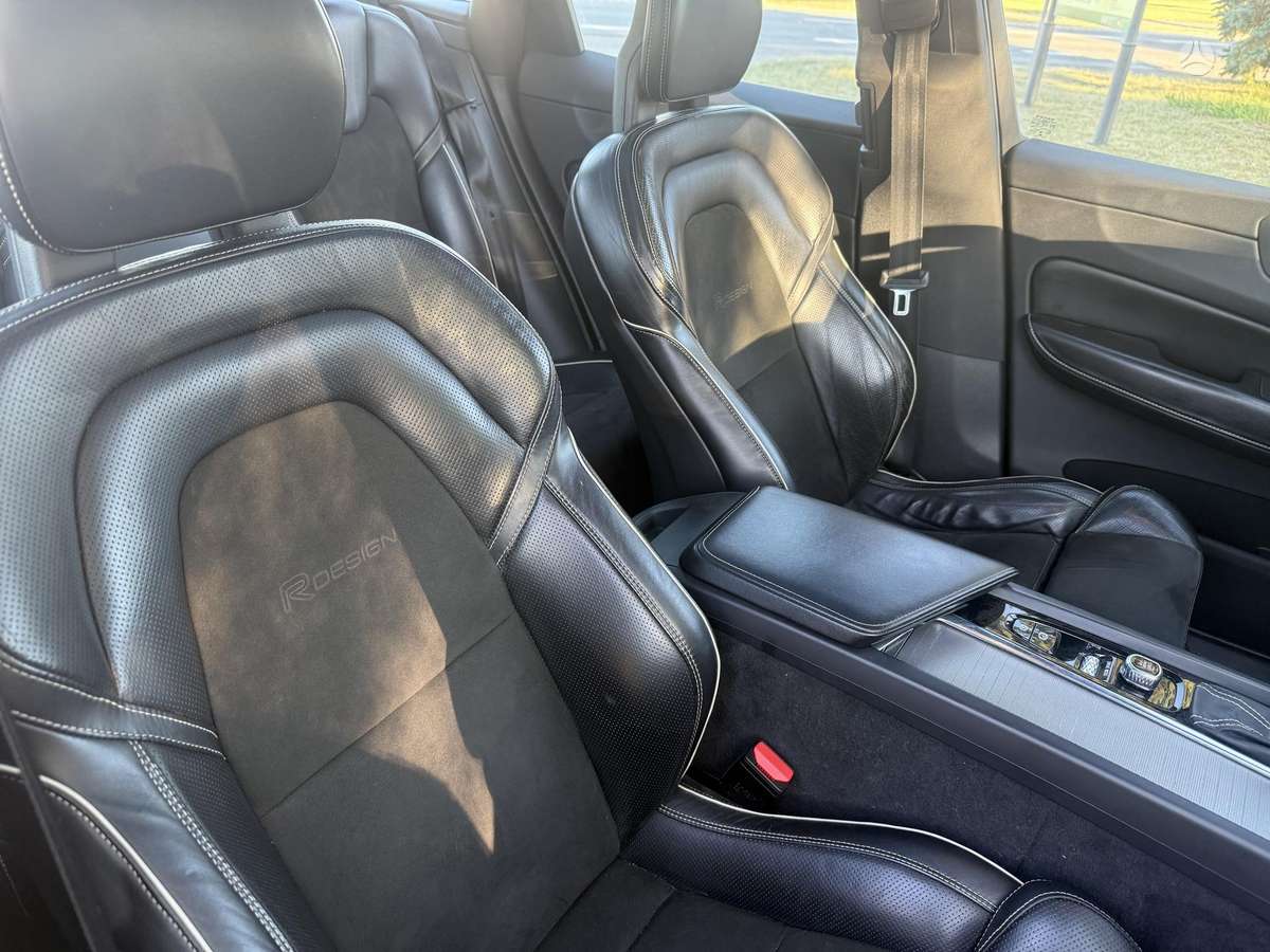 Volvo XC60 - 12