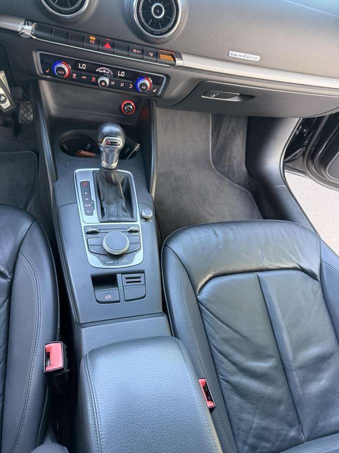 Audi A3, 2.0 l., Седан