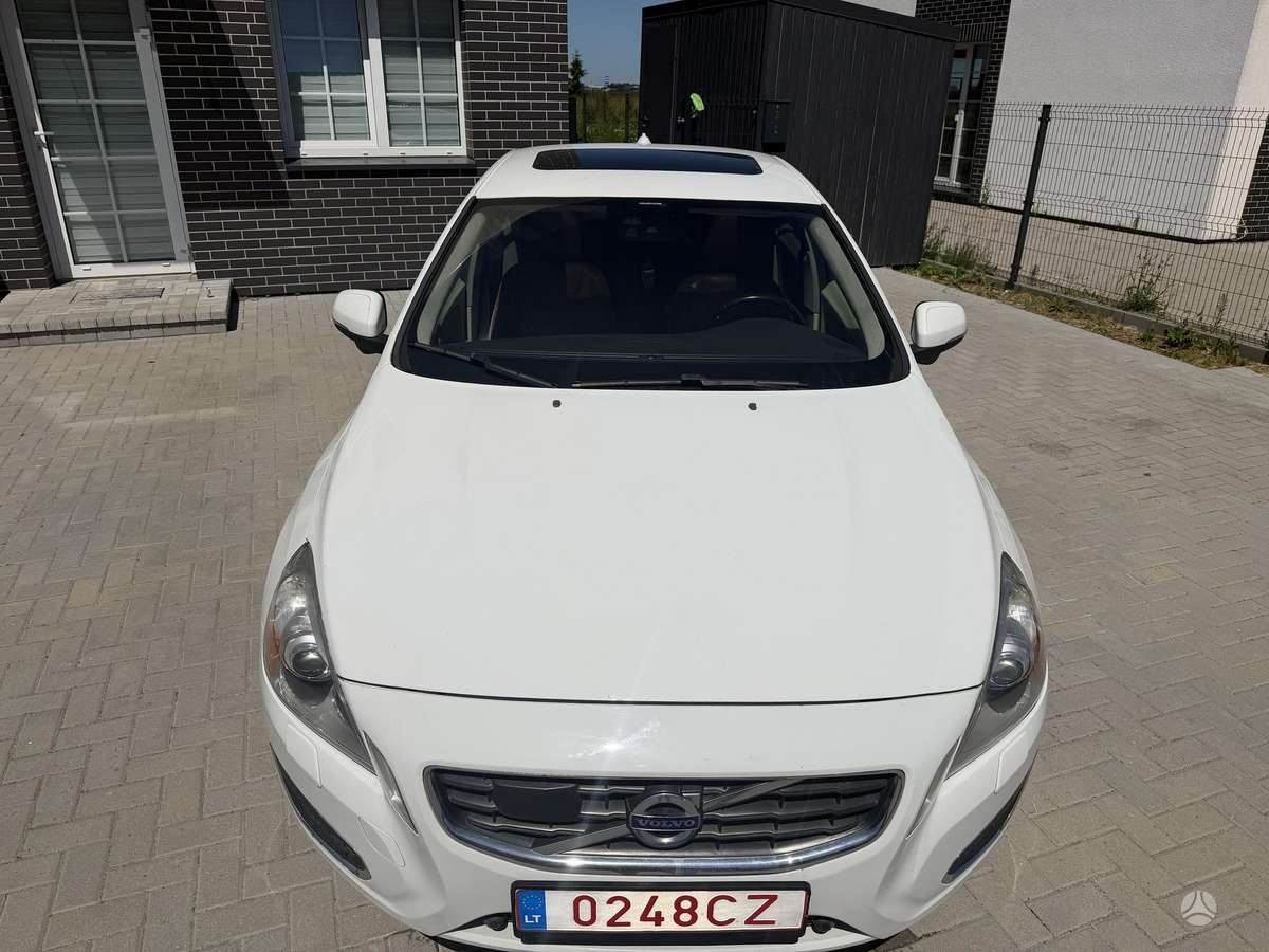 Volvo S60 - 2