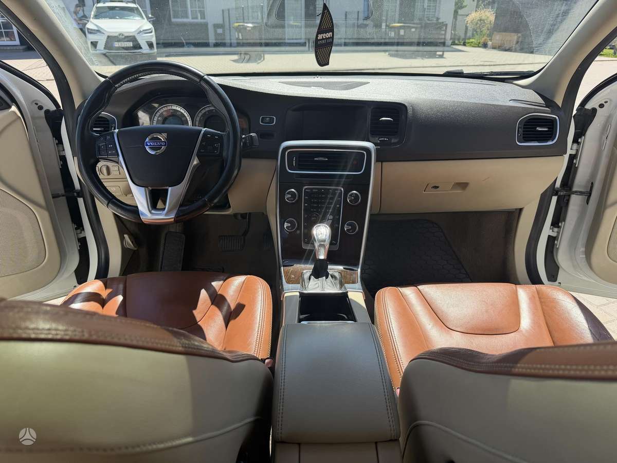 Volvo S60 - 6