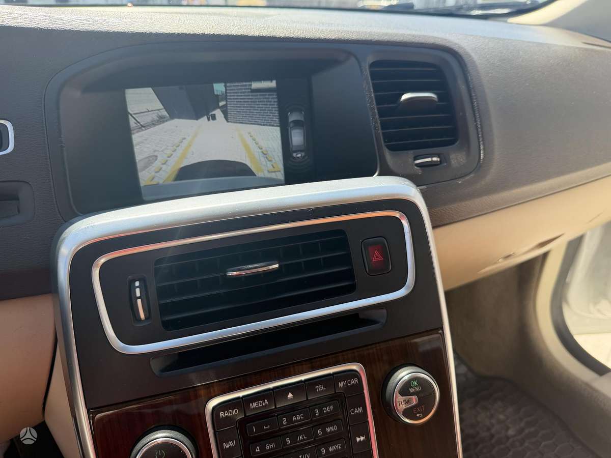 Volvo S60 - 8