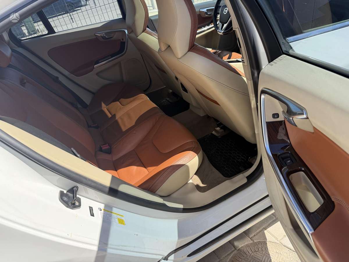 Volvo S60, 3.0 l., Седан