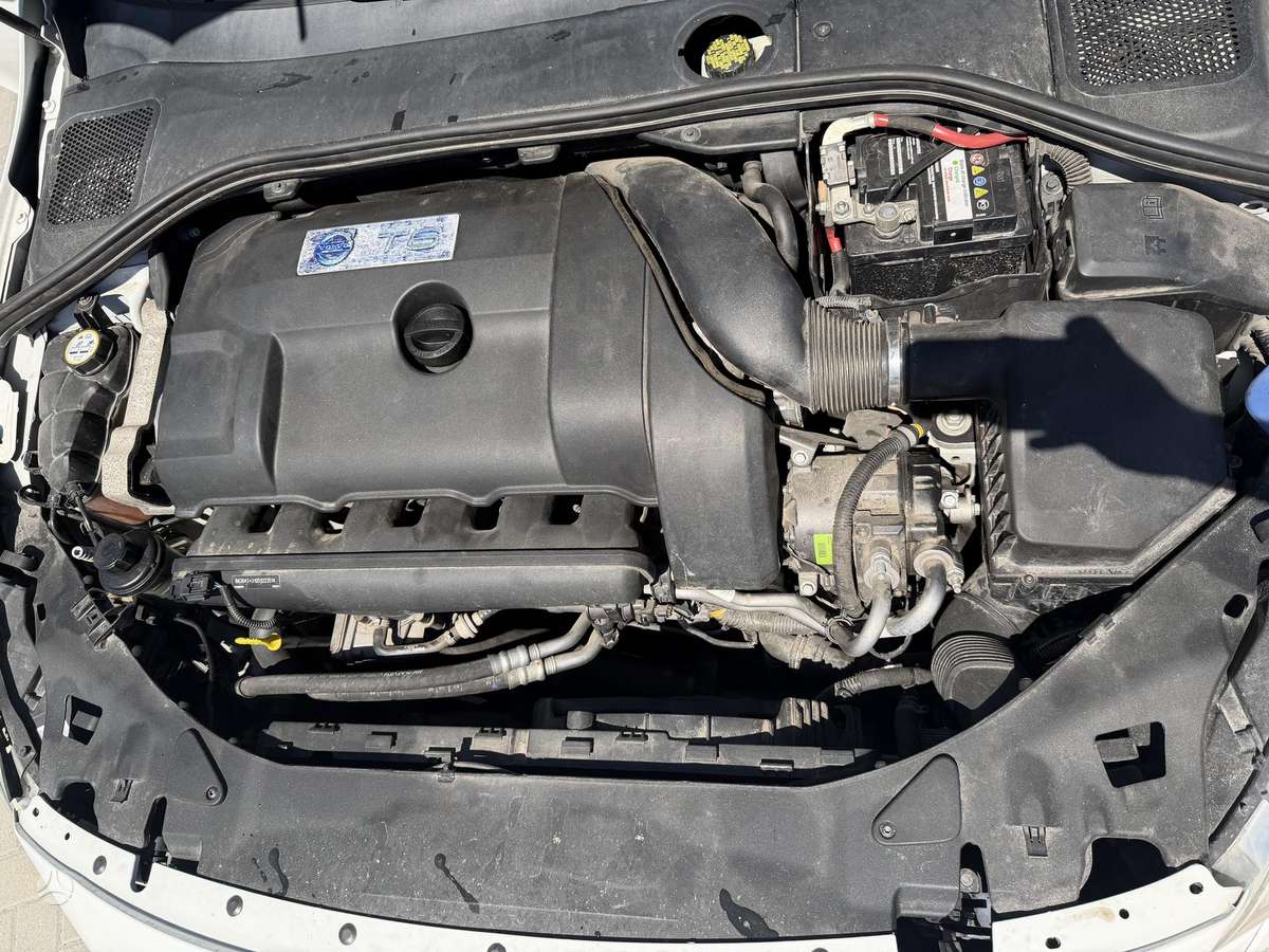 Volvo S60, 3.0 l., Седан
