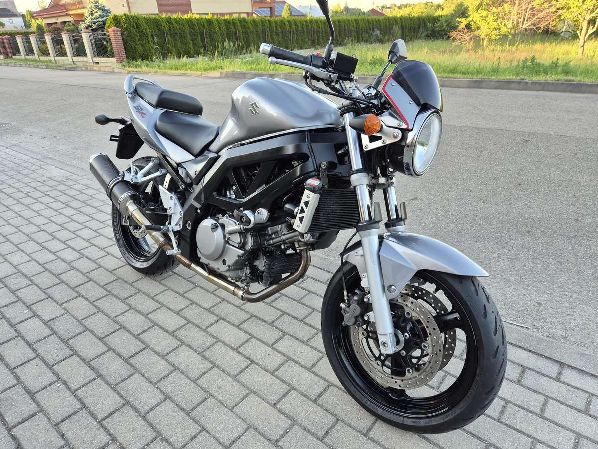 Suzuki SV 650cc, street / classic