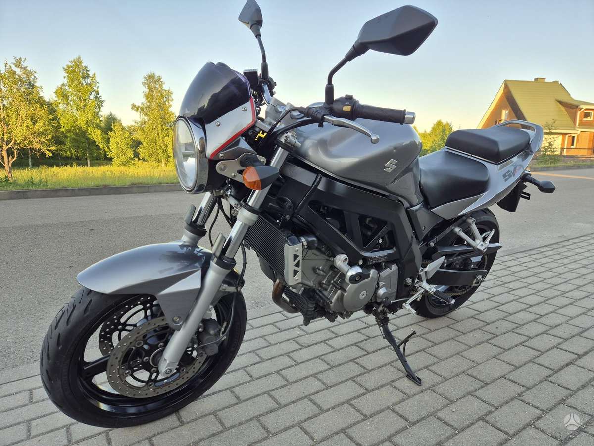 Suzuki SV 650cc, street / classic