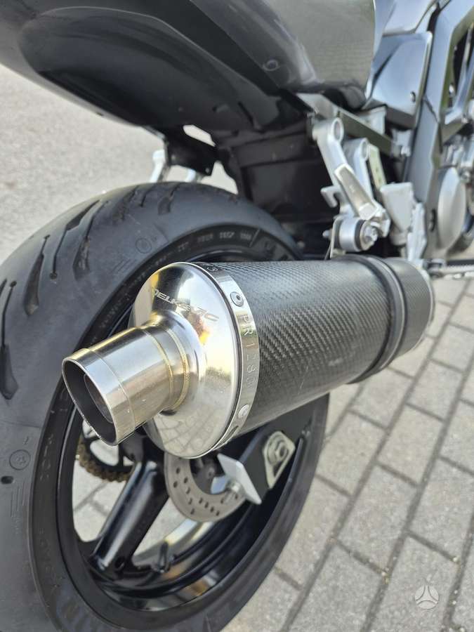 Suzuki SV 650cc, street / classic