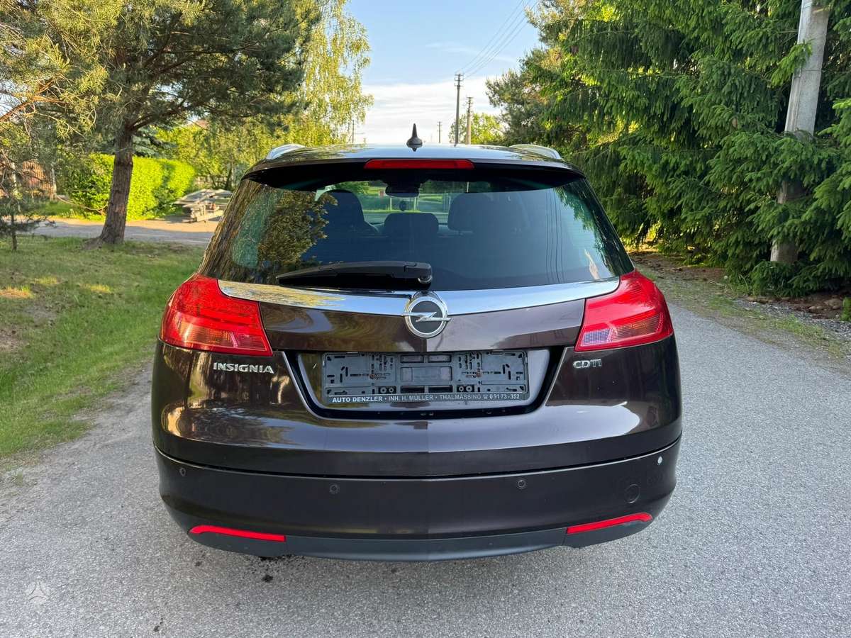 Opel Insignia, 2.0 l., Универсал