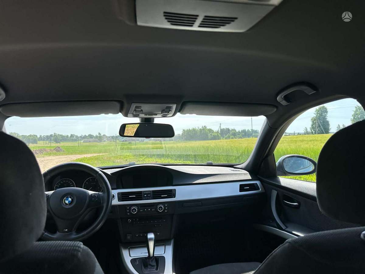 BMW 320, 2.0 l., Седан