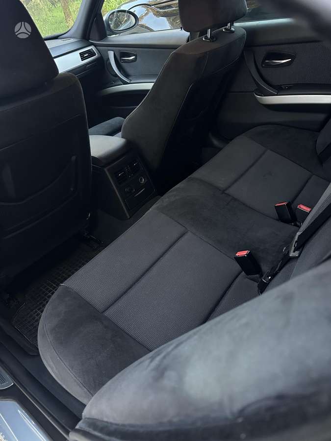 BMW 320, 2.0 l., Седан