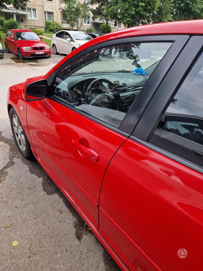 Mazda 3, 2.0 l., hečbekas