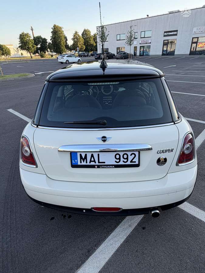 Mini Cooper, 1.6 l., Хэтчбек