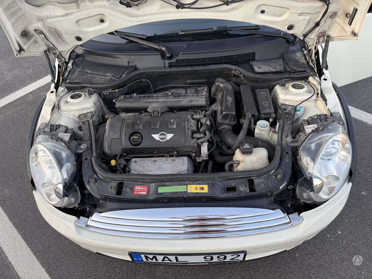 Mini Cooper, 1.6 l., Хэтчбек